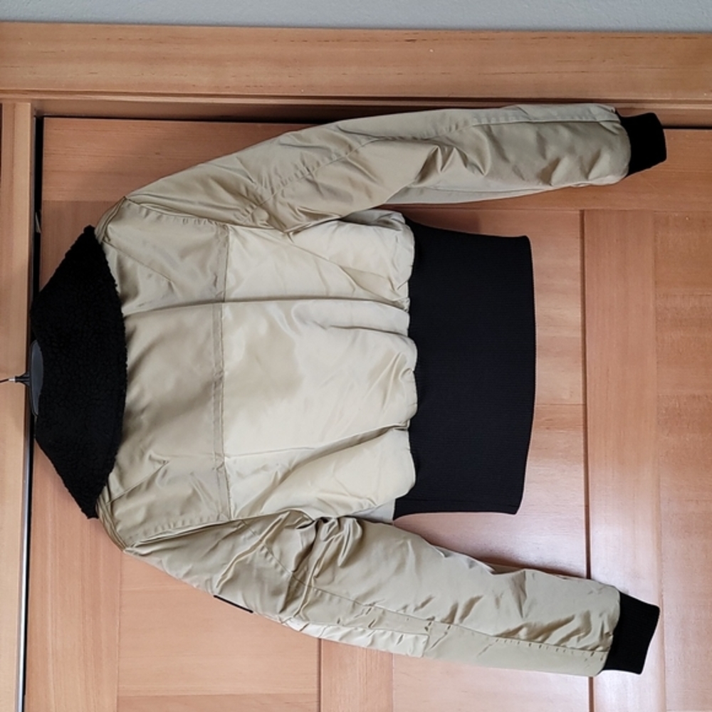 NWT RARE PE Nation Twist Serve Bomber Jacket - Picture 14 of 14